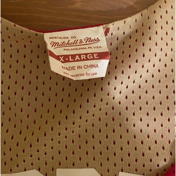 Mitchell & Ness - Picture 2 of 7